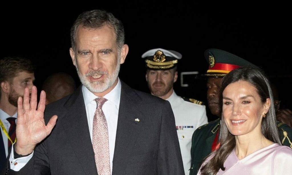 Σάλος στην Ισπανία: Φήμες για δεσμό της βασίλισσας Λετίθια με τον πρώην κουνιάδο της-H selfie που άναψε φωτιές