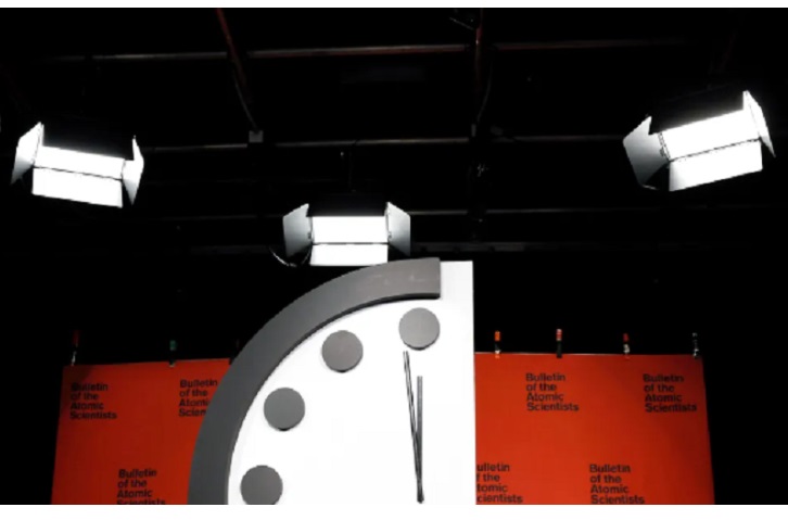 Doomsday Clock:  Έμεινε στα 90 δευτερόλεπτα το ρολόι της Αποκάλυψης