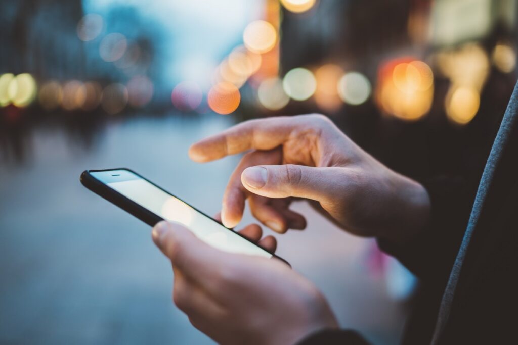 ΑΑΔΕ: Προσοχή σε παραπλανητικά μηνύματα SMS υποκλοπής στοιχείων