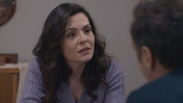 “Ο Παράδεισος των κυριών” – Η Μάγια λέει στον Αποστόλη πως είναι έγκυος…