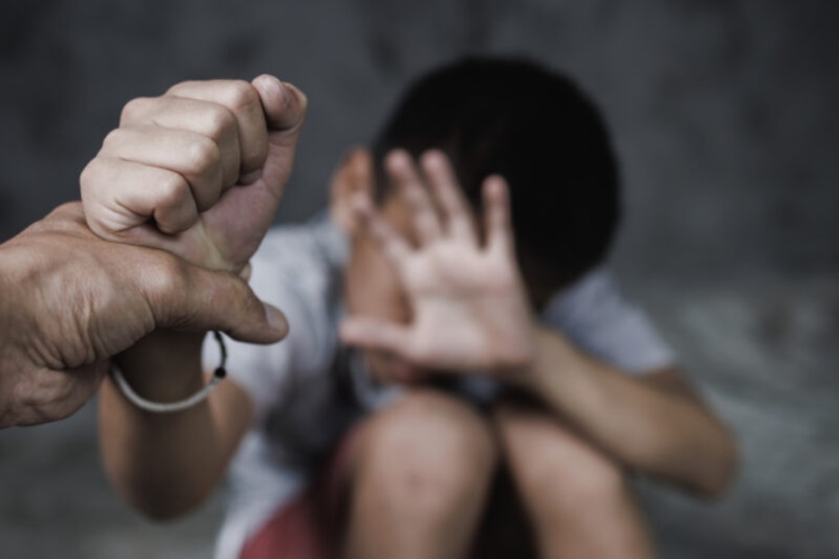 Τον συνέλαβαν για βιασμό αυτιστικού αγοριού – Πώς κορόιδεψε το παιδί που τον πίστεψε