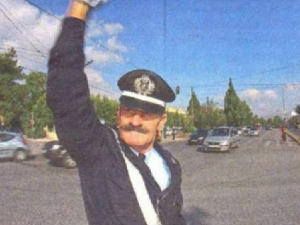 Πέθανε ο εμβληματικός τροχονόμος της «Αγίας Βαρβάρας» Νίκος Κωτσάκης