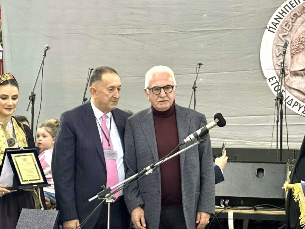 Γιώργος Τσούκαλης: Αφιερώνω τη βράβευση μου στον αείμνηστο Γιώργο Μπερτσο