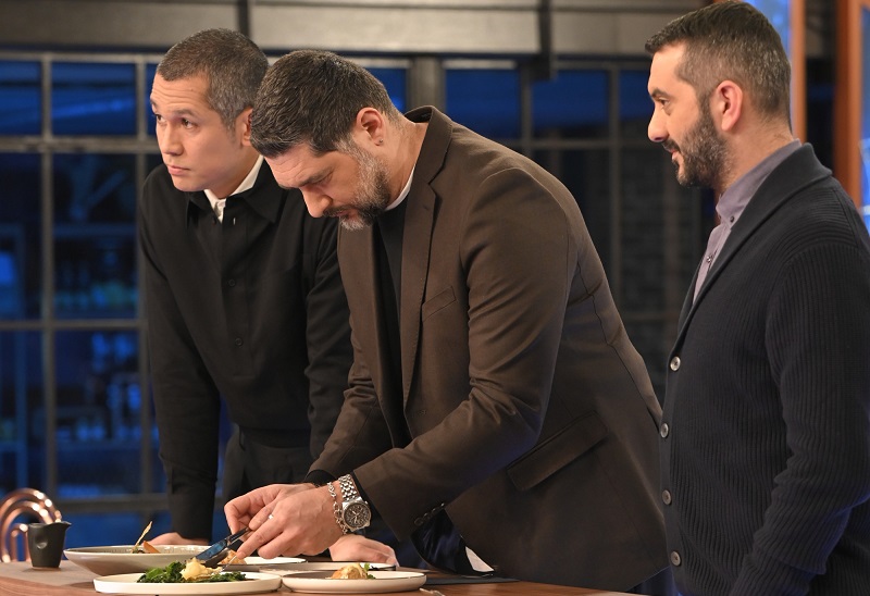 MasterChef: Οι τρεις κριτές ανακοινώνουν κάτι σημαντικό απόψε!