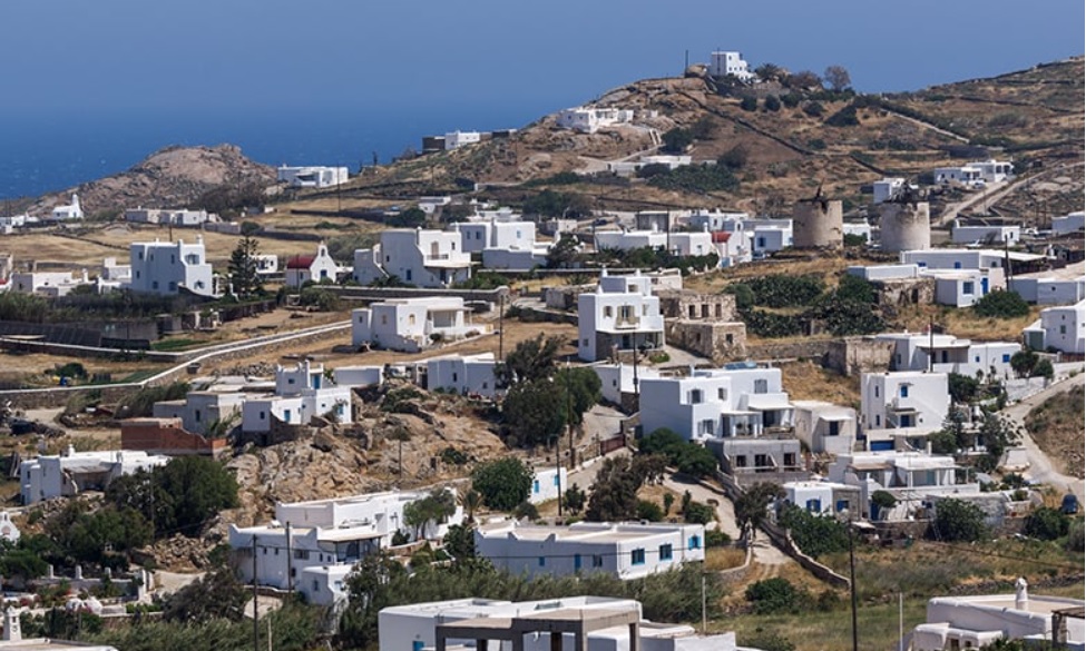 Απίστευτη αγγελία ενοικίασης για μια γκαρσονιέρα 45 τ.μ. στη Μύκονο