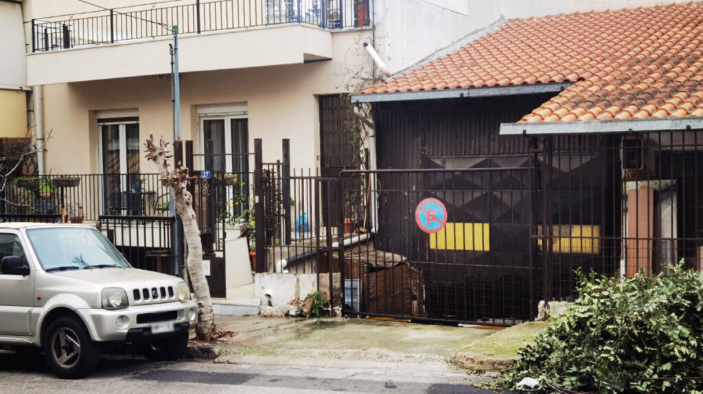 Νίκαια: «Μαμά βγες έξω, κάποιος κακός σκότωσε τον μπαμπά» – Πώς ο 64χρονος δολοφόνησε τον γαμπρό του