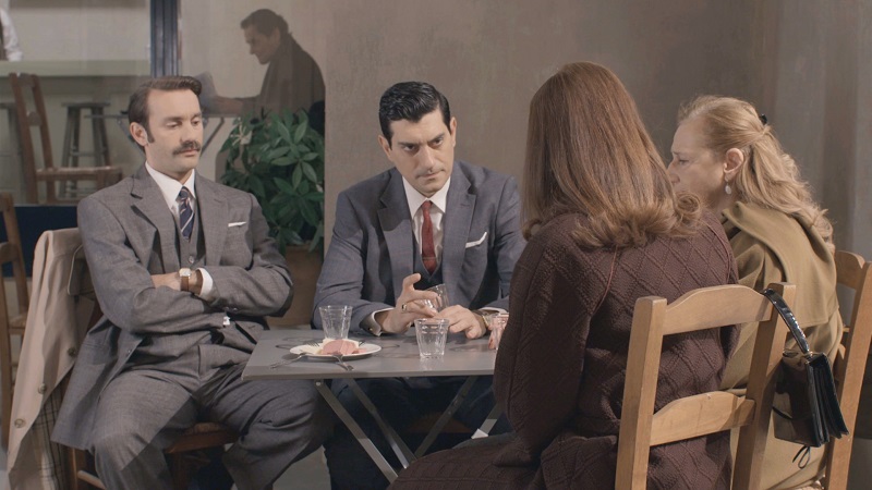 “Ο Παράδεισος των κυριών” – Ο Ντίνος πηγαίνει να συλλυπηθεί για τον θάνατο του Άγη