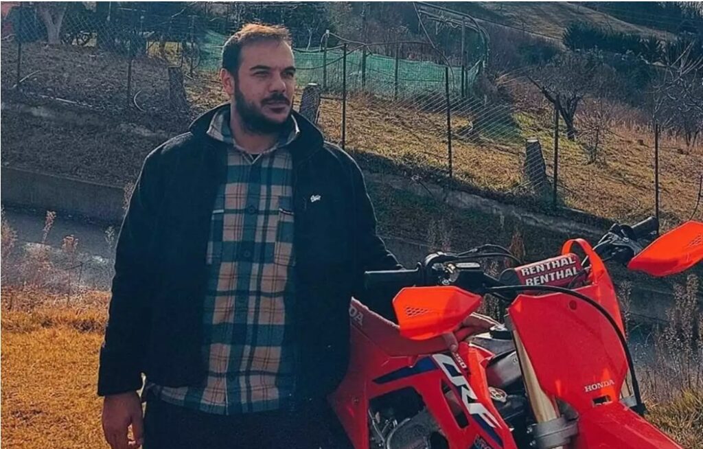 Πασαλιμάνι: «Tέτοιο παιδί σπάνια γίνεται» λέει ο θείος του 31χρονου αστυνομικού