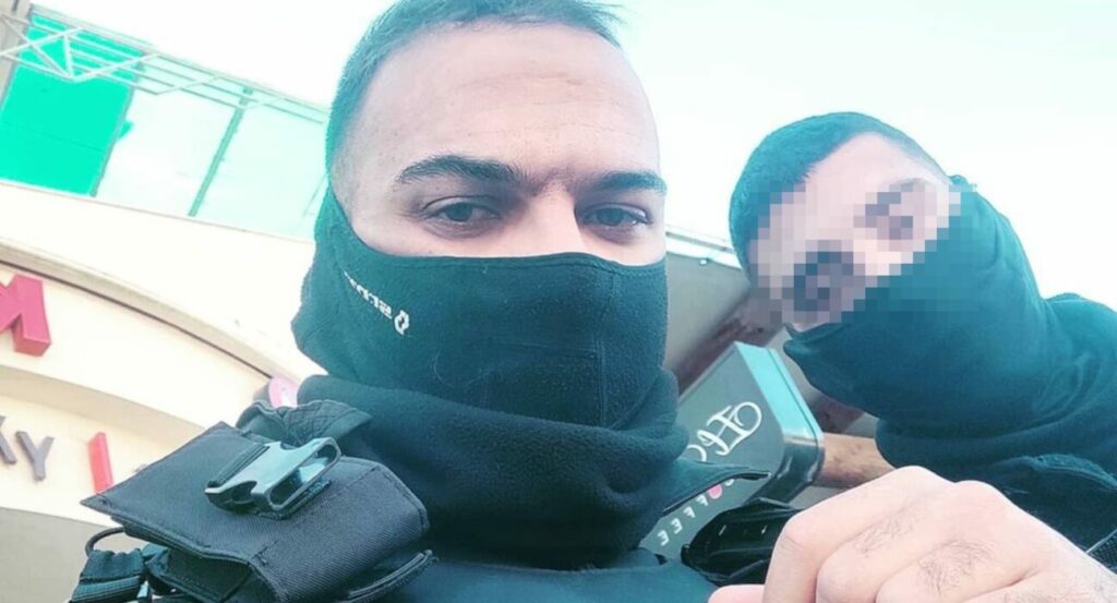 Χειροκροτούσαν το λευκό φέρετρο: Ράγισαν κι οι πέτρες στη κηδεία του 31χρονου αστυνομικού που σκοτώθηκε στην οικοδομή