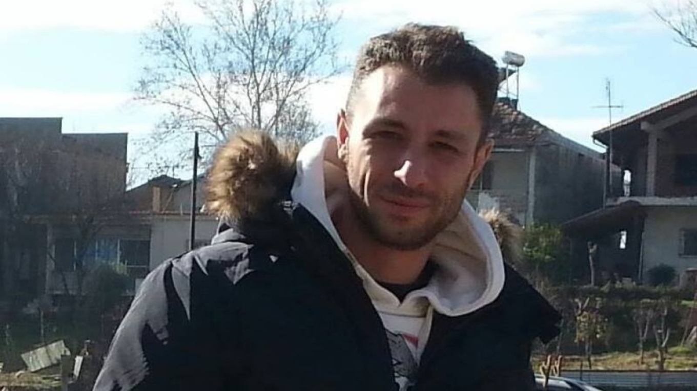 Χαλκίδα: «Ήπιαμε μαζί καφέ και μετά σκότωσε τη μητέρα μου» – Συγκλονίζει η κόρη της 63χρονης