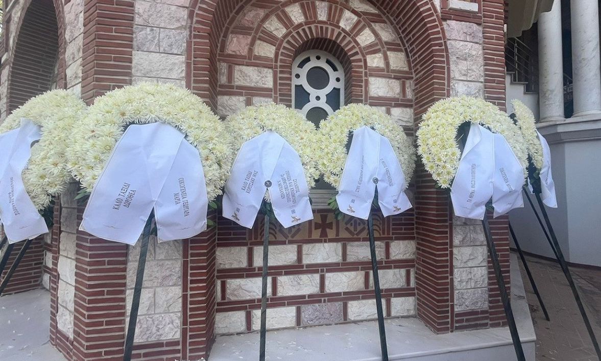 Χαλκιδική: Θρήνος στο τελευταίο αντίο στην 13χρονη  Δωροθέα που χτυπήθηκε από κεραυνό