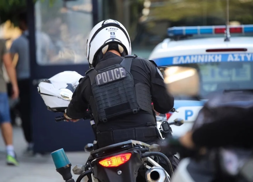 Σημαντικό πλήγμα του «ελληνικού FBI» στα κυκλώματα ναρκωτικών: Ο αρχηγός, οι «αχυράνθρωποι» και τα 350.000 ευρώ.
