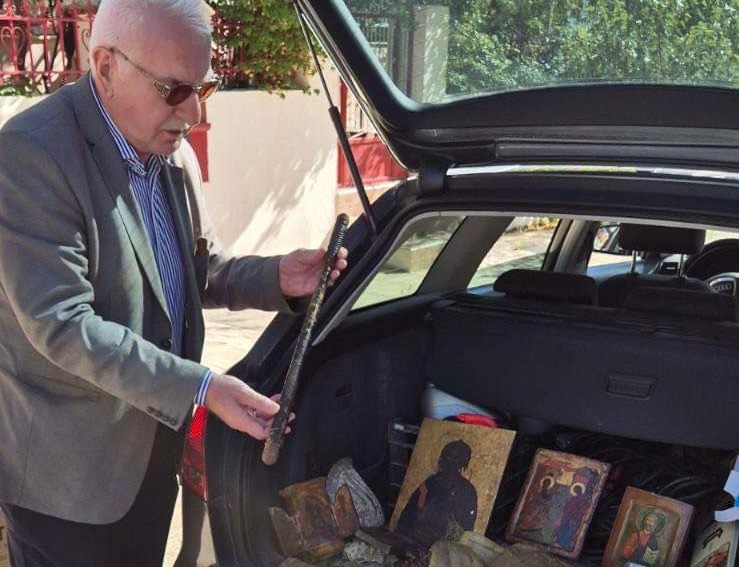 Ιεροψάλτης ιερόσυλος Συνελήφθη επ’ αυτοφώρω ο αρχαιοκάπηλος ιεροψάλτης
