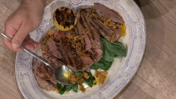 Μπριζόλες με σκόρδο Πλατυκάμπου