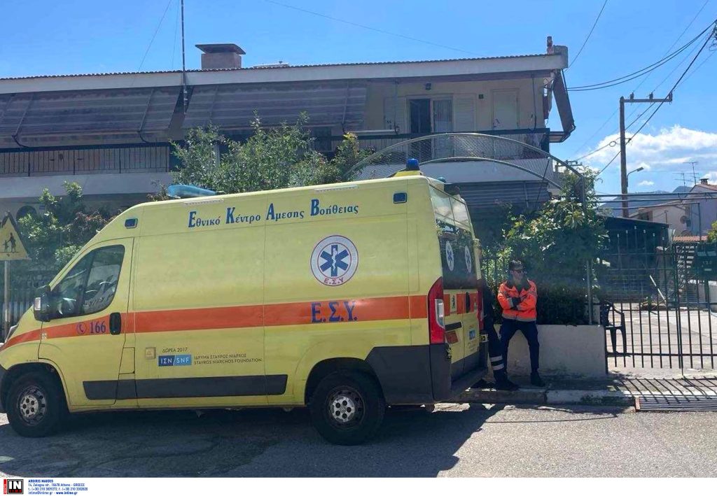 Επεισοδιακή η μεταγωγή του 23χρονου δολοφόνου του Αιγίου – Έβριζε αστυνομικούς, αυτοτραυματίστηκε στα κρατητήρια