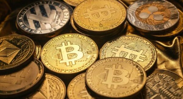 Μεγάλη απάτη με κρυπτονομίσματα – Έχασε 30.000 ευρώ!