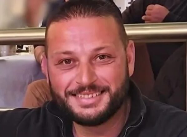 Στην αντεπίθεση περνά ο φίλος του Άρη Μουγκοπέτρου: «Εκείνος μου ζήτησε να του δώσω την κροτίδα»