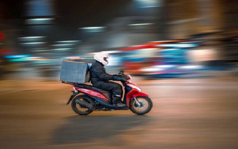 Πύργος: Δεύτερο «χτύπημα» σε ντελιβερά – Έκλεψαν τα πιτόγυρα από το κουτί του