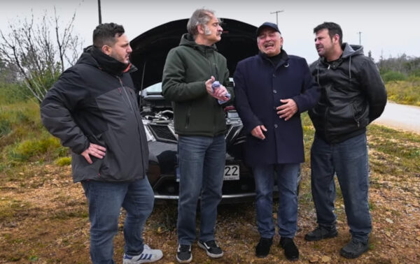 Θα πέθαινε ο πιο αγαπητός χαρακτήρας: Το «μαύρο» φινάλε του «Ευτυχισμένοι μαζί» που άλλαξε μόνο στην Ελλάδα