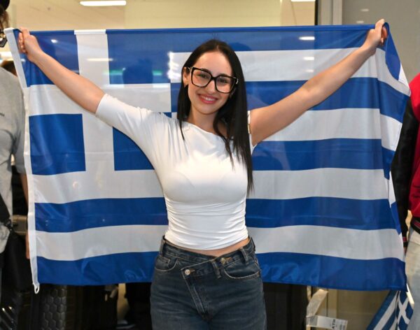 Η Klavdia και η ελληνική αποστολή επέστρεψαν στην Αθήνα – Οι πρώτες φωτογραφίες