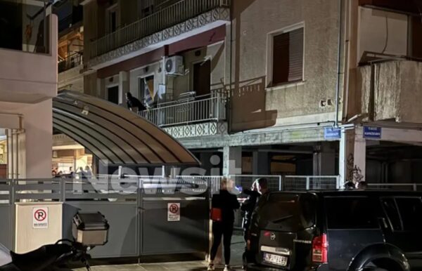 Λάρισα: Ένας 21χρονος δολοφόνησε την 52χρονη μητέρα του – Προσπάθησε να εξαφανίσει το πτώμα με τον ξάδερφό του