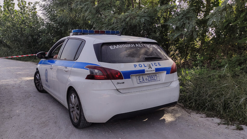 Ρέντης: 56χρονος απείλησε την 24χρονη πρώην του – Δύο ημέρες νωρίτερα της είχαν επιτεθεί δύο φίλες του