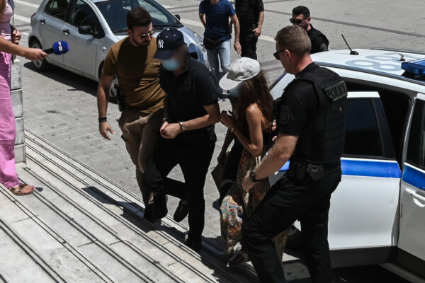 Δολοφονία 64χρονου στην Αρκαδία: Γιατί το ζευγάρι των κατηγορουμένων έπεσε στα μαλακά