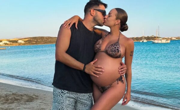 Ανδρομάχη: Την Αντίπαρο την ερωτεύτηκα κεραυνοβόλα