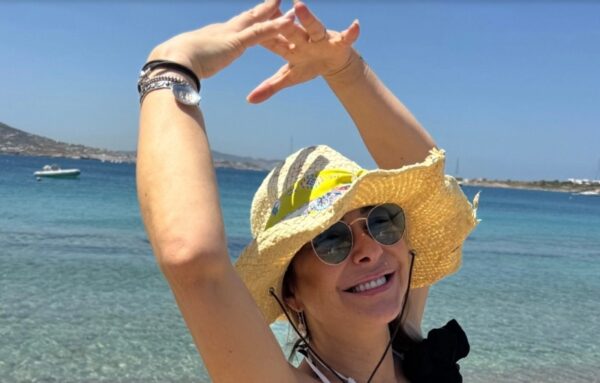 Mελίνα Ασλανίδου: Στη Σκόπελο, μνήμες σε ρε ματζόρε