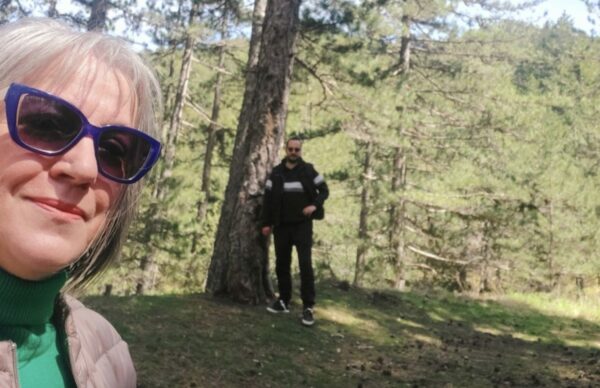 Νέα αιχμηρή ανάρτηση της Σοφίας Καλογήρου για τον θάνατο του γιου της Βασίλη -«Για χαζούς μας περνάνε; Περπάτησε 18 χλμ για να πεθάνει;»