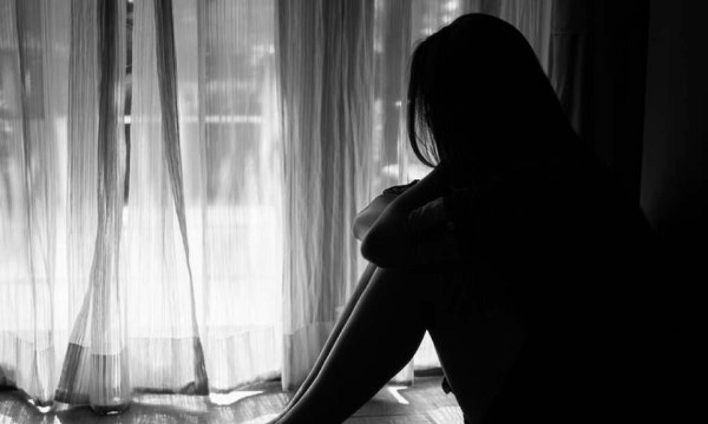 Ρόδος: «Με βίαζε τρεις φορές την ίδια μέρα» – Ανατριχιάζει η κατάθεση της κόρης για τον πατέρα της