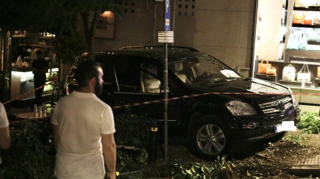 Αρνήθηκαν να δουν τον ιδιοκτήτη της Mercedes οι τραυματίες του εστιατορίου – Έρχεται «τσουνάμι» μηνύσεων