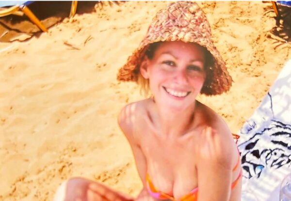 Άριελ Κωνσταντινίδη: Η Λευκάδα κατοικούσε στην καρδιά μου προτού την επισκεφτώ