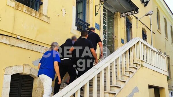 Χανιά: Απολογείται ο 21χρονος για την καταδίωξη μετά το ωτοστόπ του τρόμου για τις 3 φοιτήτριες