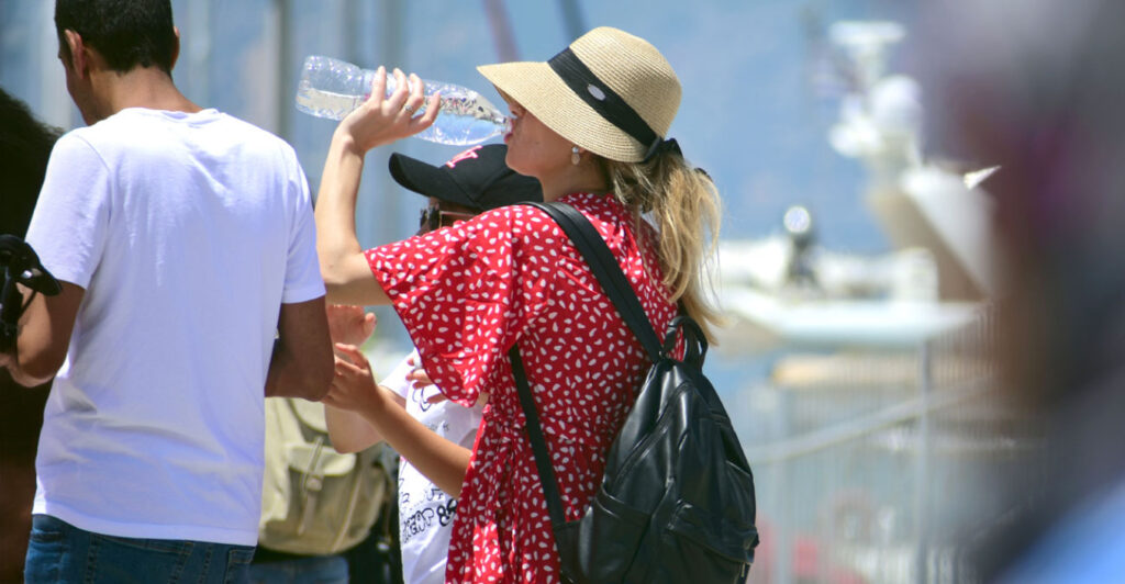 Καιρός: Έρχονται ξανά τα 40άρια – Ποιες περιοχές θα επηρεαστούν μέχρι την Τετάρτη