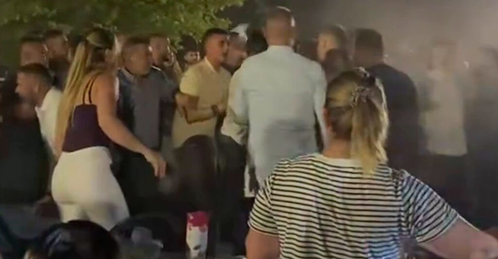 Αγρίνιο: Άγριο ξύλο σε πανηγύρι στα Σιταράλωνα με τη Γωγώ Τσαμπά – Δείτε βίντεο