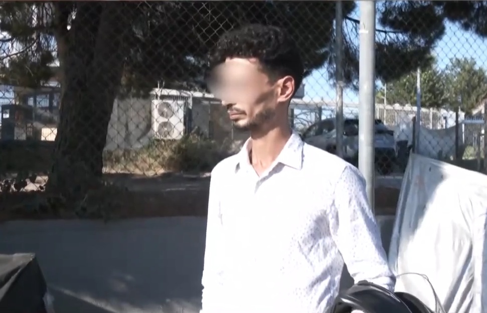 Νεκρό παιδί στο Π. Φάληρο: Ανατριχιαστική μαρτυρία του ανθρώπου που το βρήκε – «Είδα κάτι πολύχρωμο και το θεώρησα παιχνίδι»