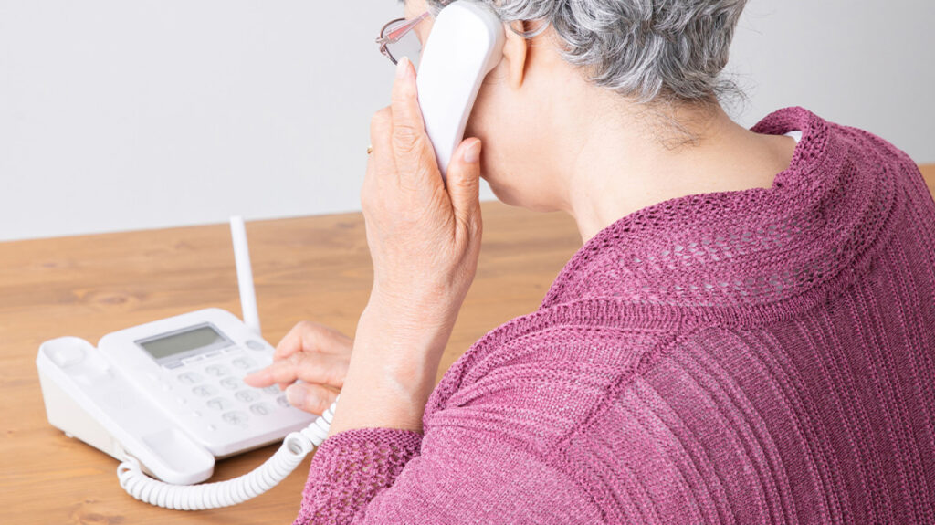 Απάτη στην Κρήτη: 92χρονη έδωσε €60.000 για να σώσει τον γιο της – Συνελήφθη η Τσέχα «εισπράκτορας» πριν φύγει για Βουλγαρία