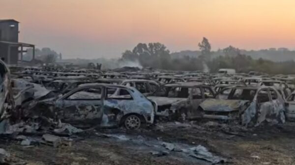 Φωτιά στην Αχαΐα: 550 αυτοκίνητα κάηκαν στο Τελωνείο Πατρών