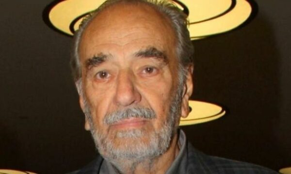 Δημήτρης Καλλιβωκάς: Δύσκολες ώρες για τον ηθοποιό – Το δράμα της τυφλής συζύγου του