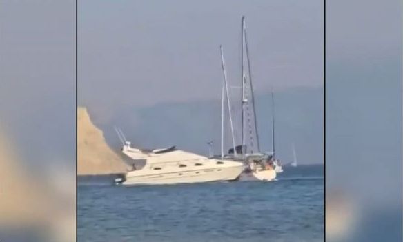 Σοκαριστική σύγκρουση τριών σκαφών ανοιχτά της Κέρκυρας: Κολυμβητές μάρτυρες του ναυτικού ατυχήματος