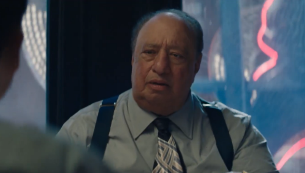 Ο δισεκατομμυριούχος Τζον Κατσιματίδης στο τρέιλερ της νέας ταινίας του Τιμοτέ Σαλαμέ με τη Γκουίνεθ Πάλτροου – Δείτε βίντεο