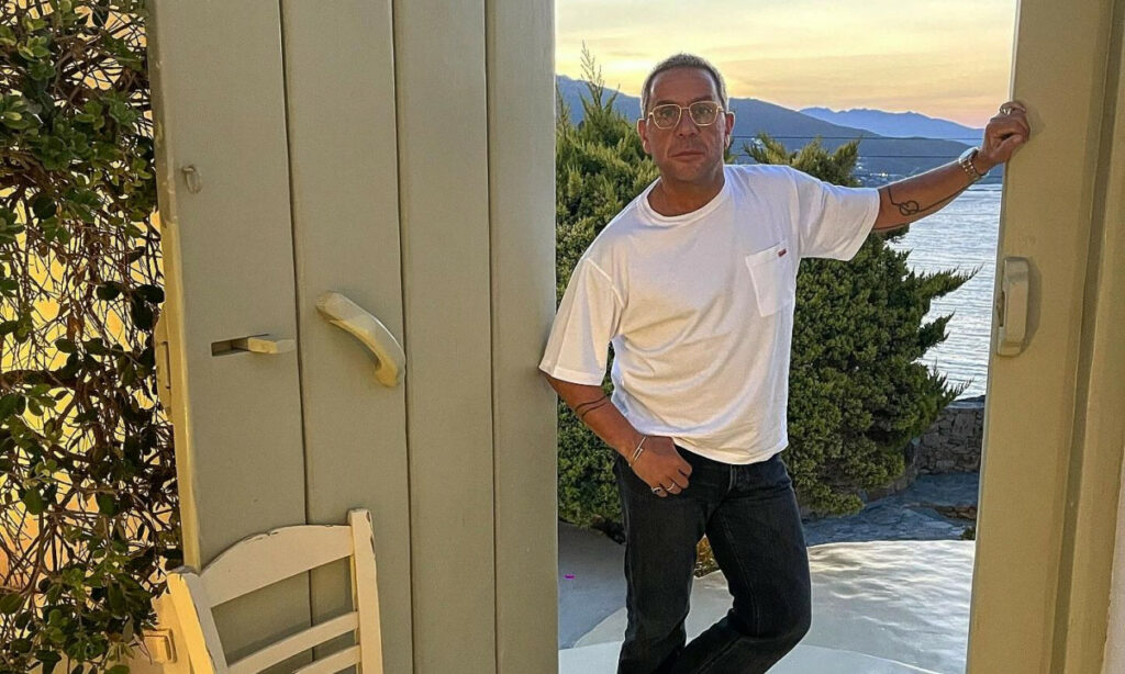 Γιώργος Μαζωνάκης: Οι κόντρες με την οικογένειά του, ο εγκλεισμός στο ψυχιατρείο και η νέα απάντηση