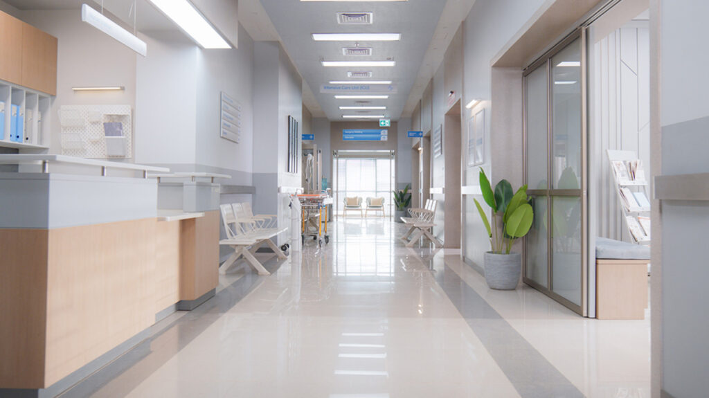 «Δεν το πίστευα ότι το παιδί μου θα γυρίσει» – Συγκλονίζει η μητέρα της 14χρονης που βγήκε από τη ΜΕΘ στην Πάτρα