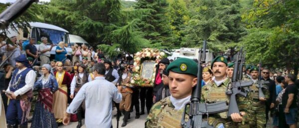 Δεκαπενταύγουστος: Κατάνυξη στην Παναγία Σουμελά – Πιστοί από κάθε γωνιά της Ελλάδας, δείτε βίντεο