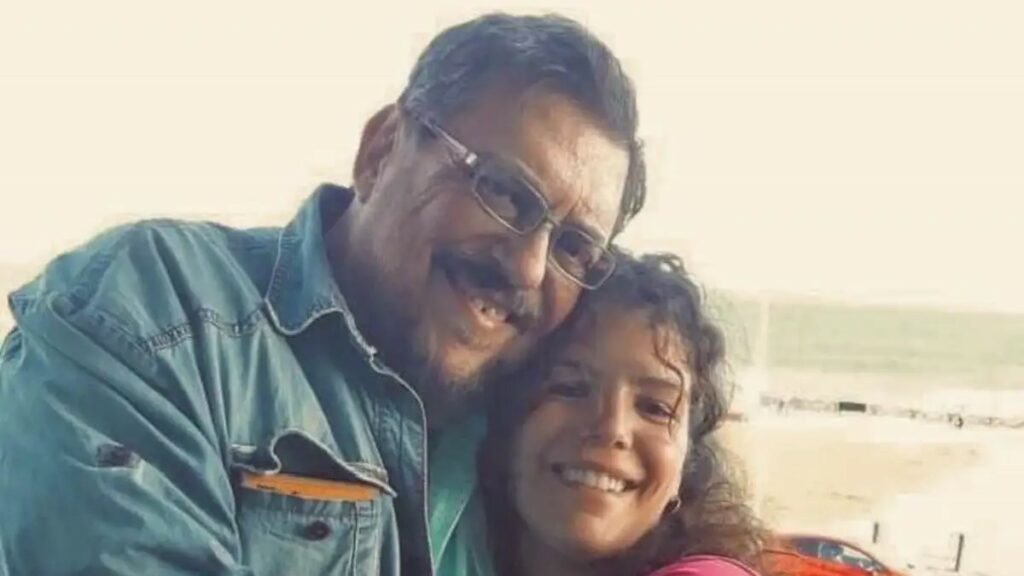 Λαυρέντης Μαχαιρίτσας: Συγκινεί η Μαρία Κλάρα Μαχαιρίτσα για τα 6 χρόνια από τον θάνατο του πατέρα της