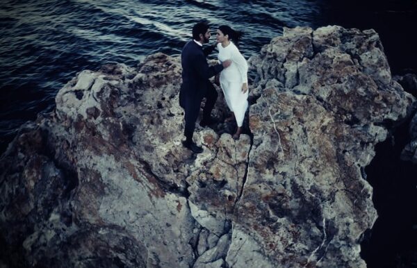 Άγιος έρωτας – Η σκηνή που κόβει την ανάσα