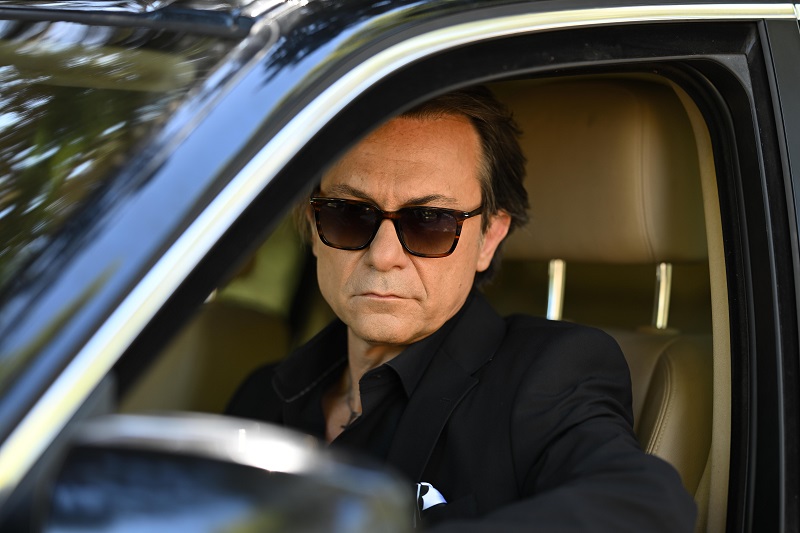 “Να μ’ αγαπάς”: Δείτε το νέο αποκαλυπτικό trailer