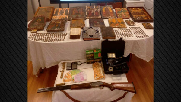 Ο ηγούμενος, ο ενεχυροδανειστής και ο… εκτιμητής – Πώς στήθηκε το κόλπο με τις βυζαντινές εικόνες και το τηλεφώνημα για τον Θανάση που τους «έδωσε»