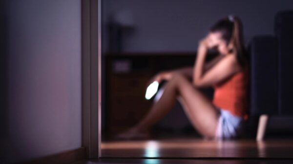 Ρόδος: Στη φυλακή 52χρονος εκπαιδευτικός που διατηρούσε σχέση με 14χρονη – Είχε επιτεθεί στον πατέρα της